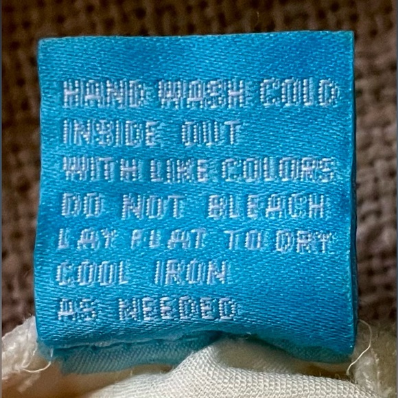 WOMANS J MCLAUGHLIN WHITE DRESSY SHORTS SIZE 6 - Picture 8 of 9